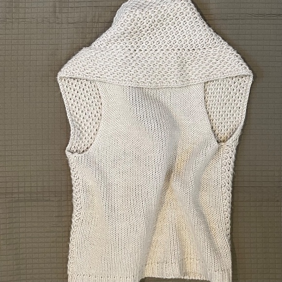 J. Jill Sweater Vest - Oatmeal, Size M - Picture 10 of 12